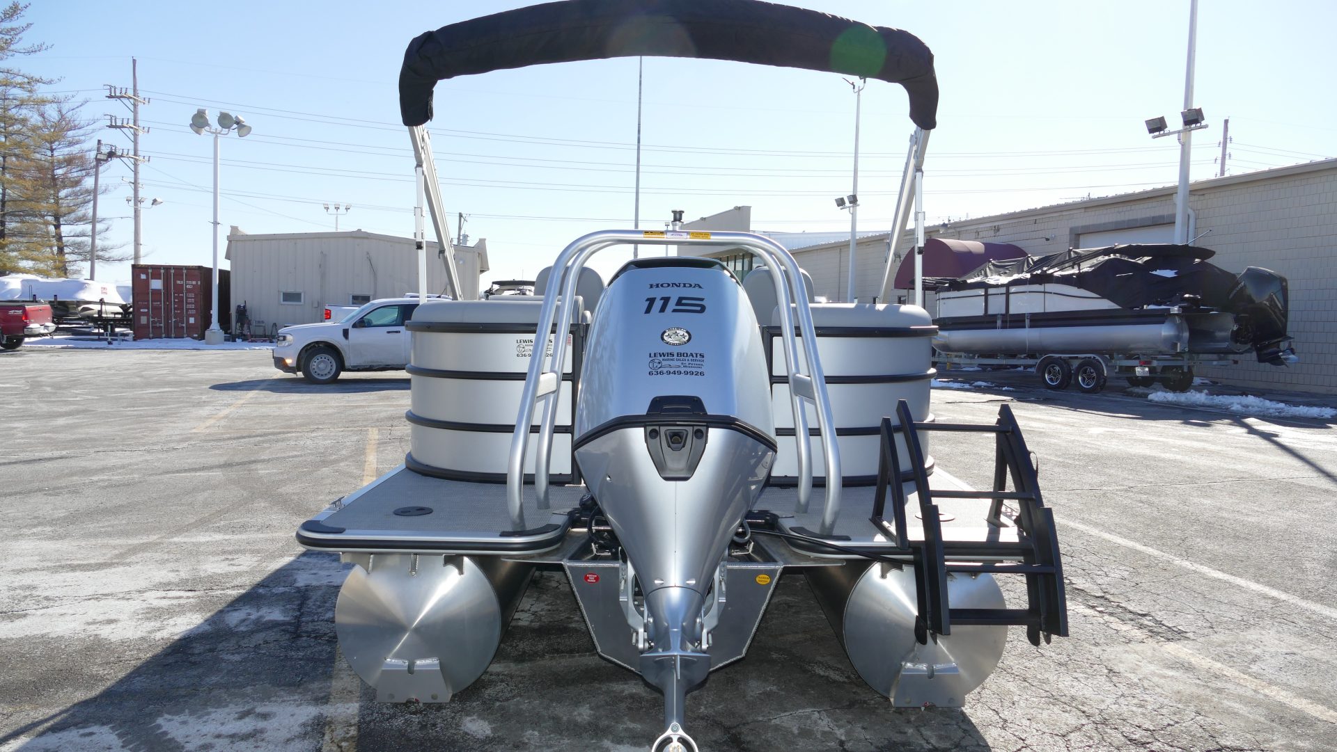 2025 Bentley Pontoons Legacy 200 Navigator - Image 8