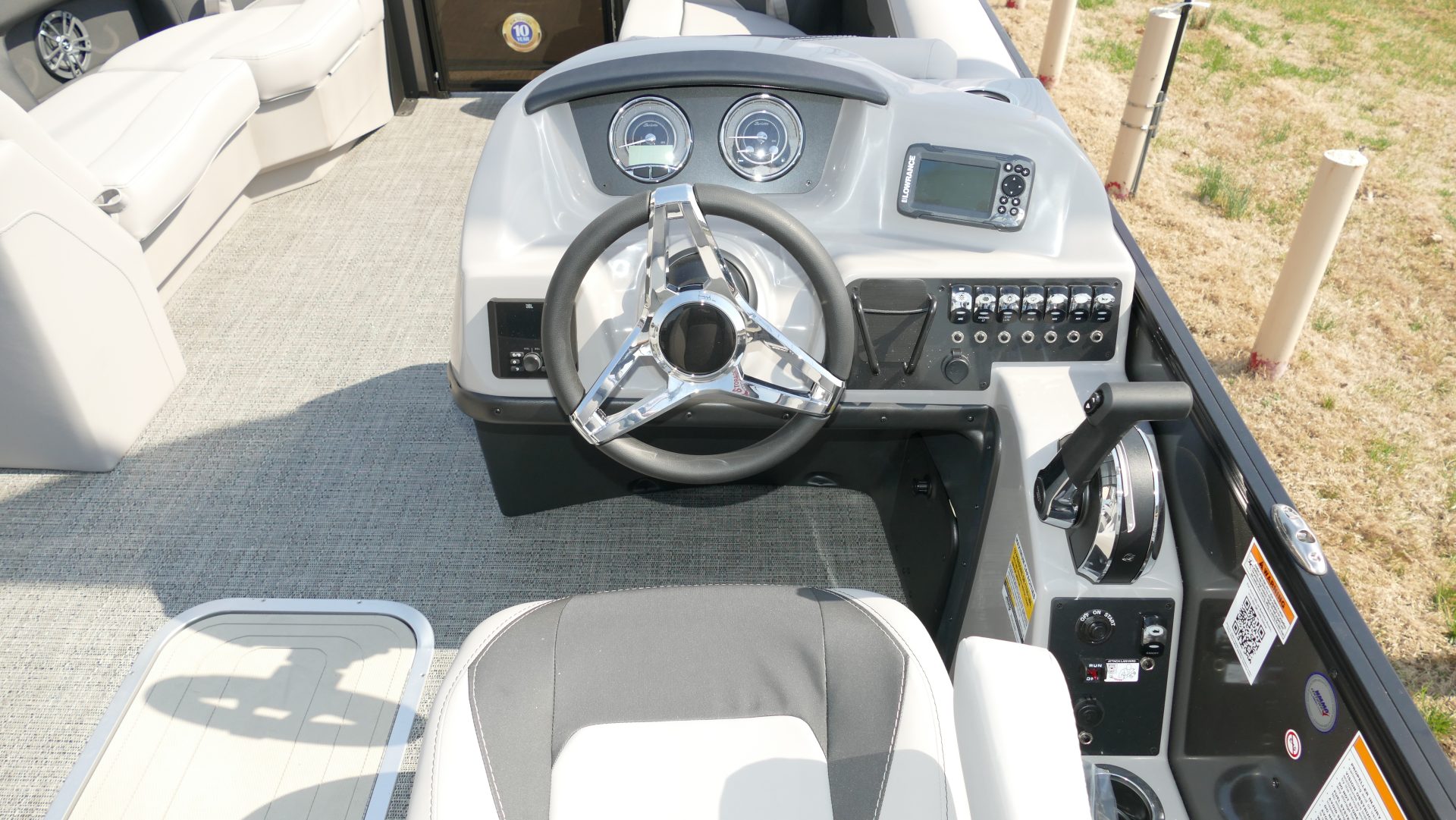 2025 Barletta Boats Aria A22UC - Image 12