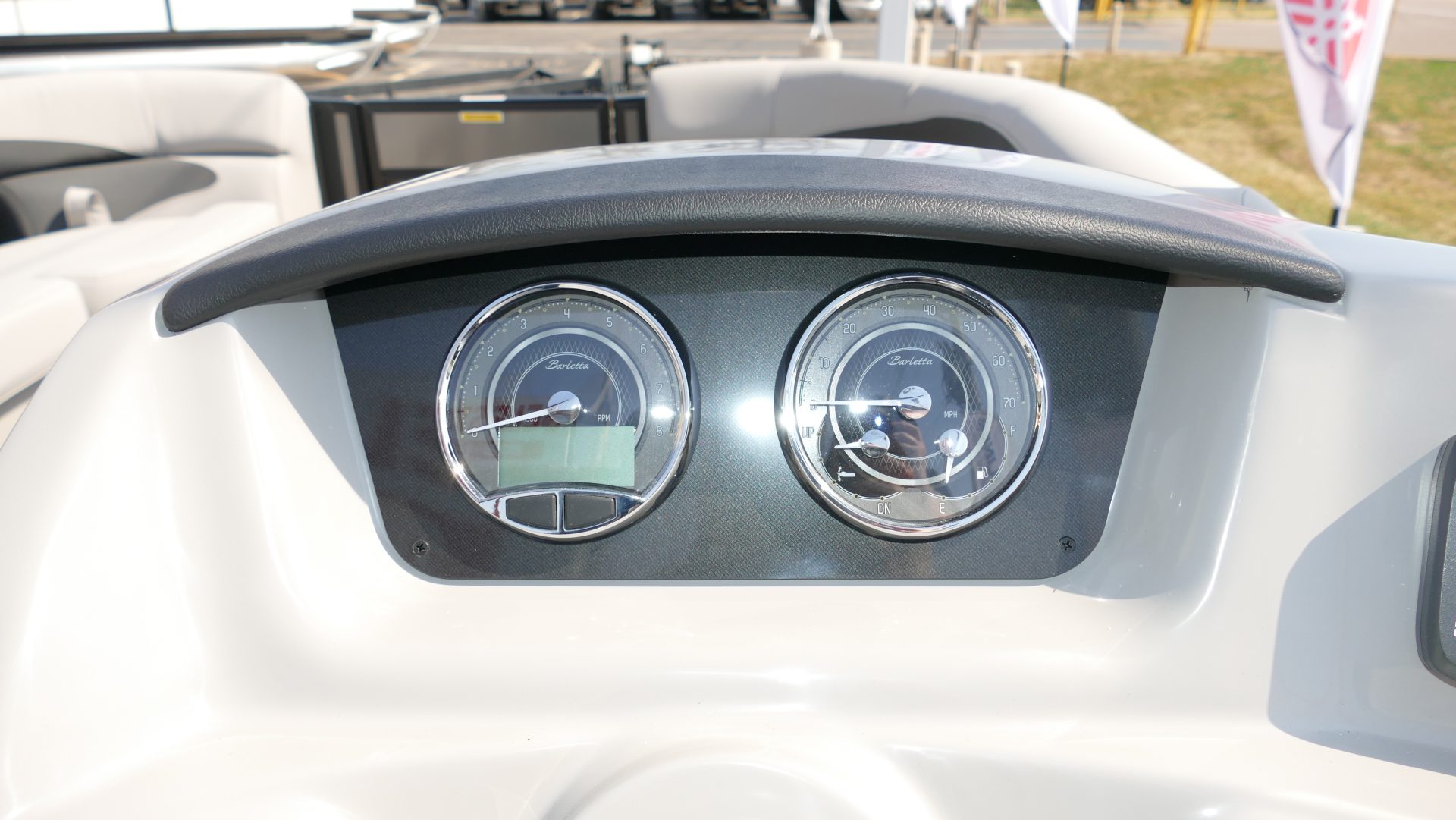 2025 Barletta Boats Aria A22UC - Image 13