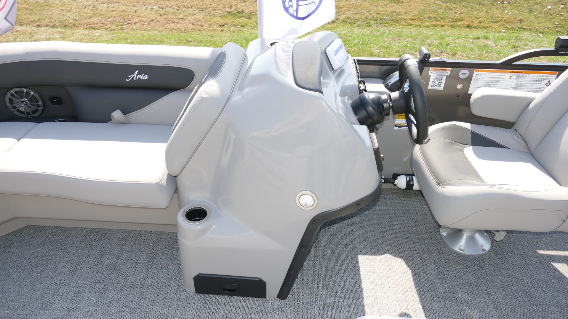 2025 Barletta Boats Aria A22UC - Image 18
