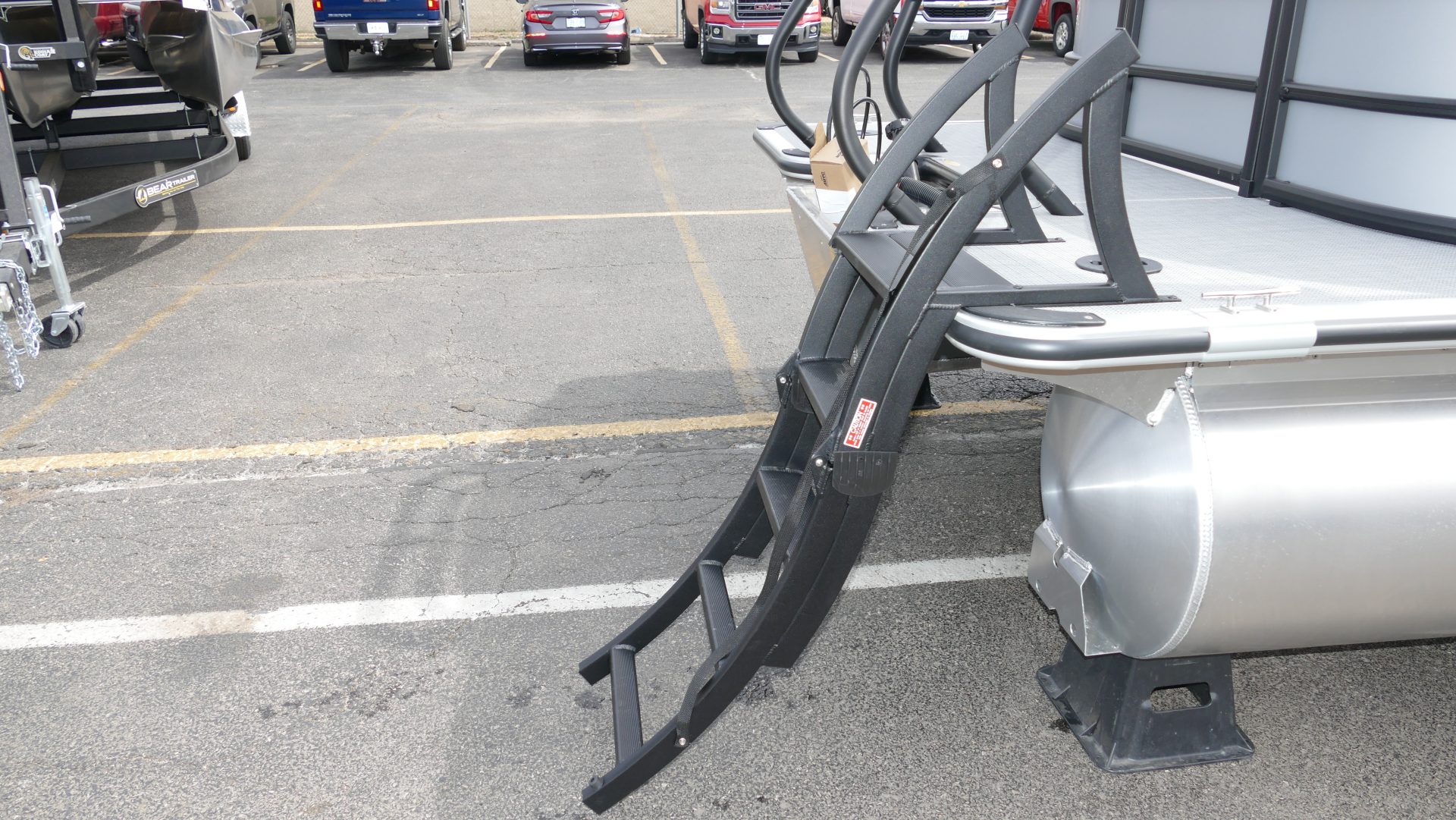 2025 Bentley Pontoons Legacy 223 Navigator - Image 9