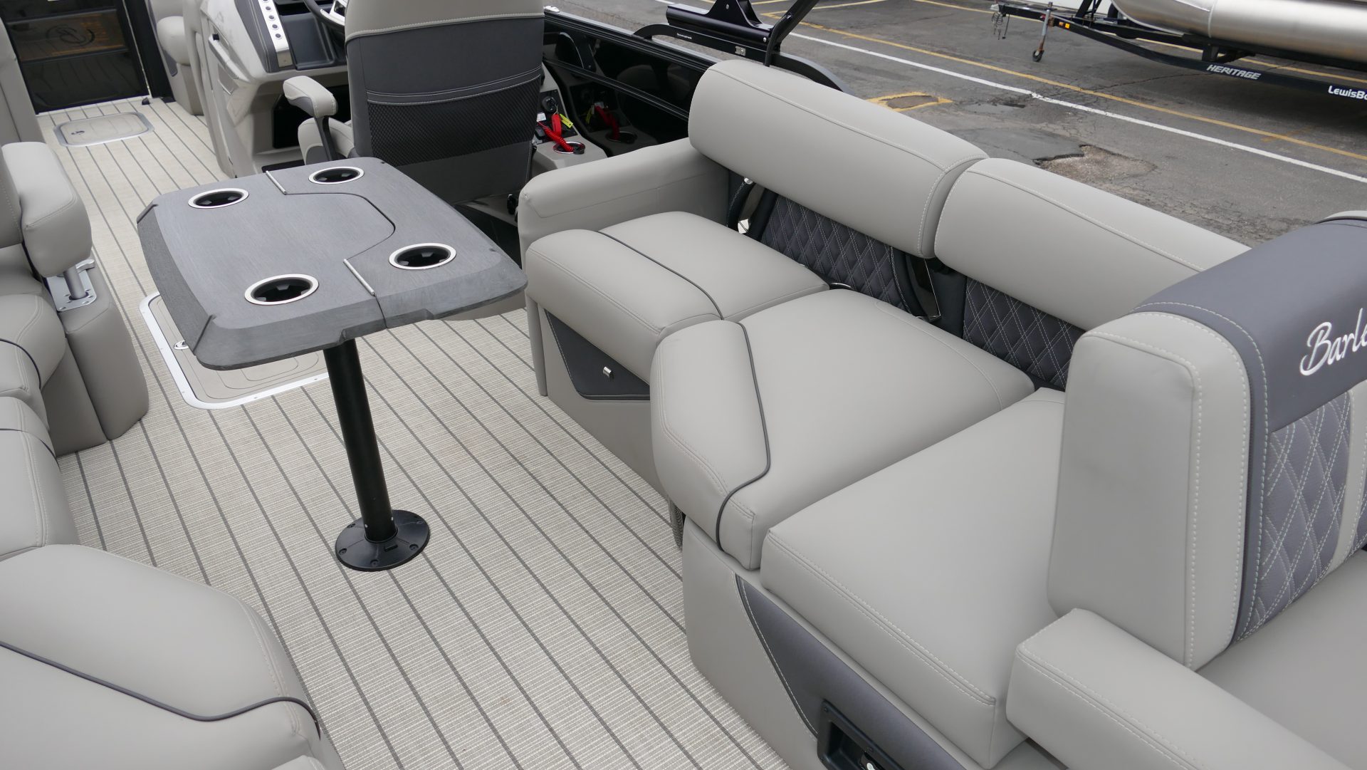2023 Barletta Boats Lusso L25M - Image 33