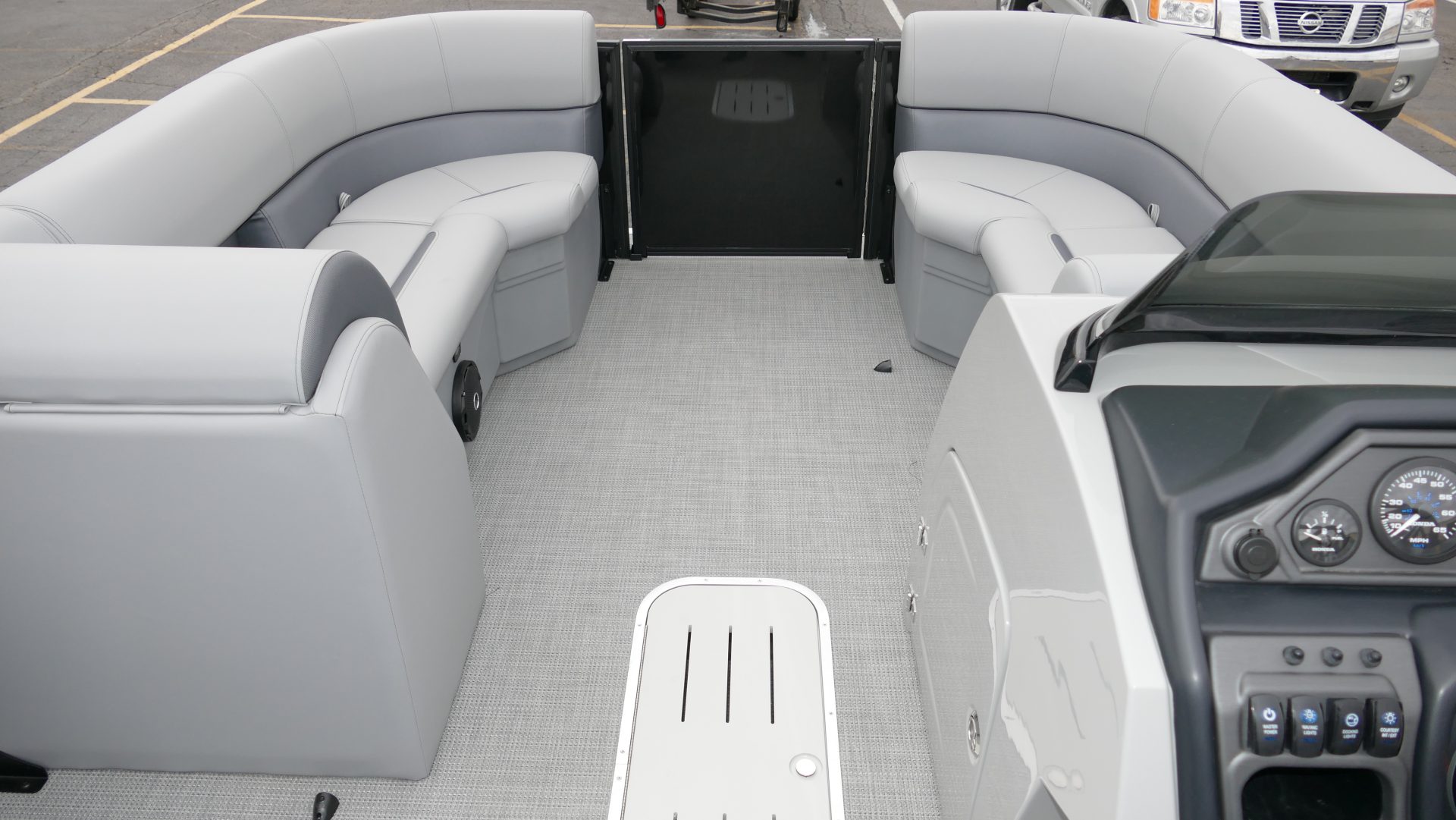 2025 Bentley Pontoons Legacy 223 Navigator - Image 30