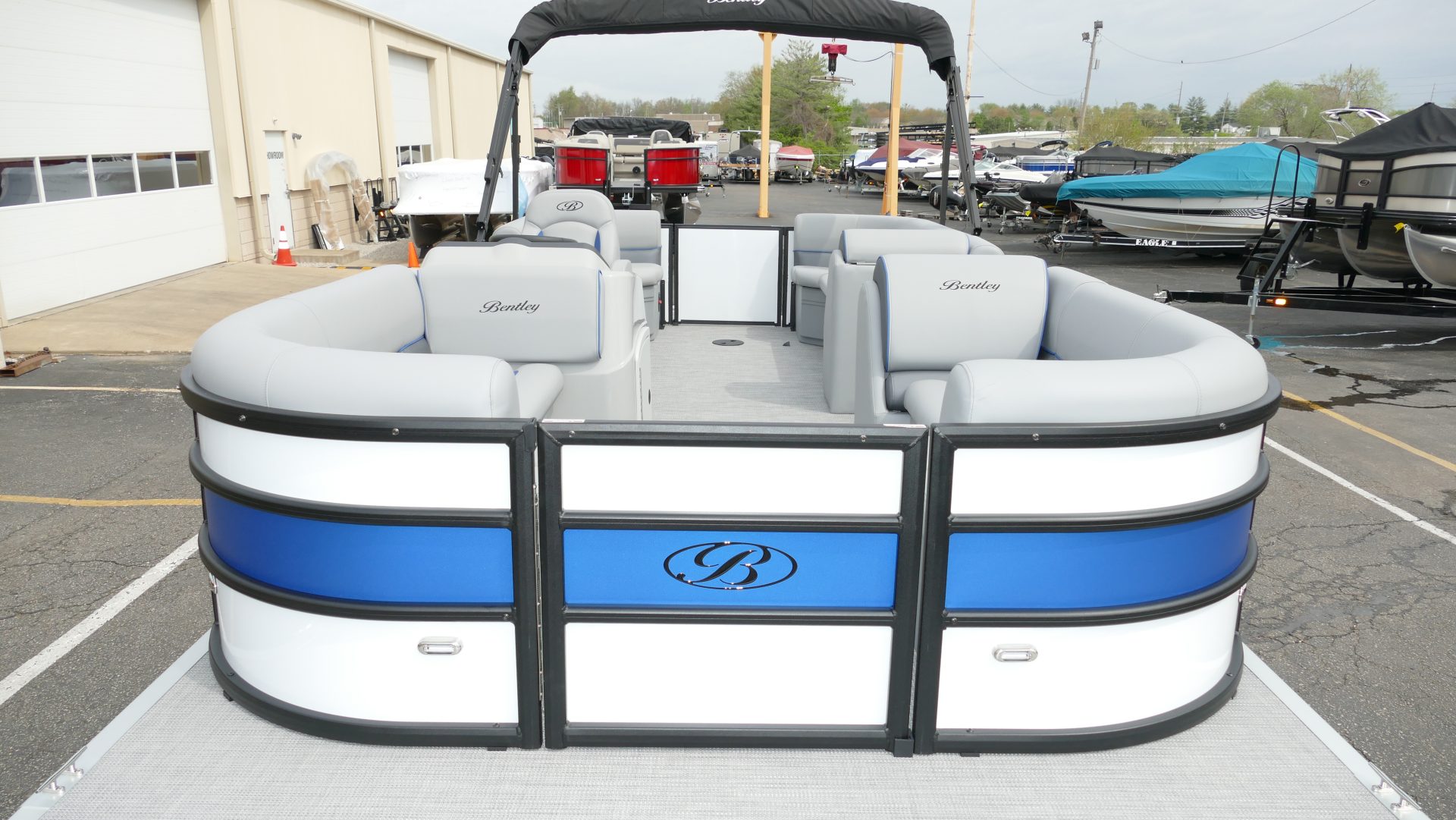 2025 Bentley Pontoons Bolt 223 - Image 10
