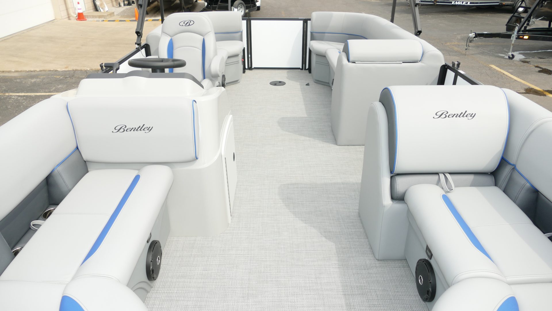 2025 Bentley Pontoons Bolt 223 - Image 11