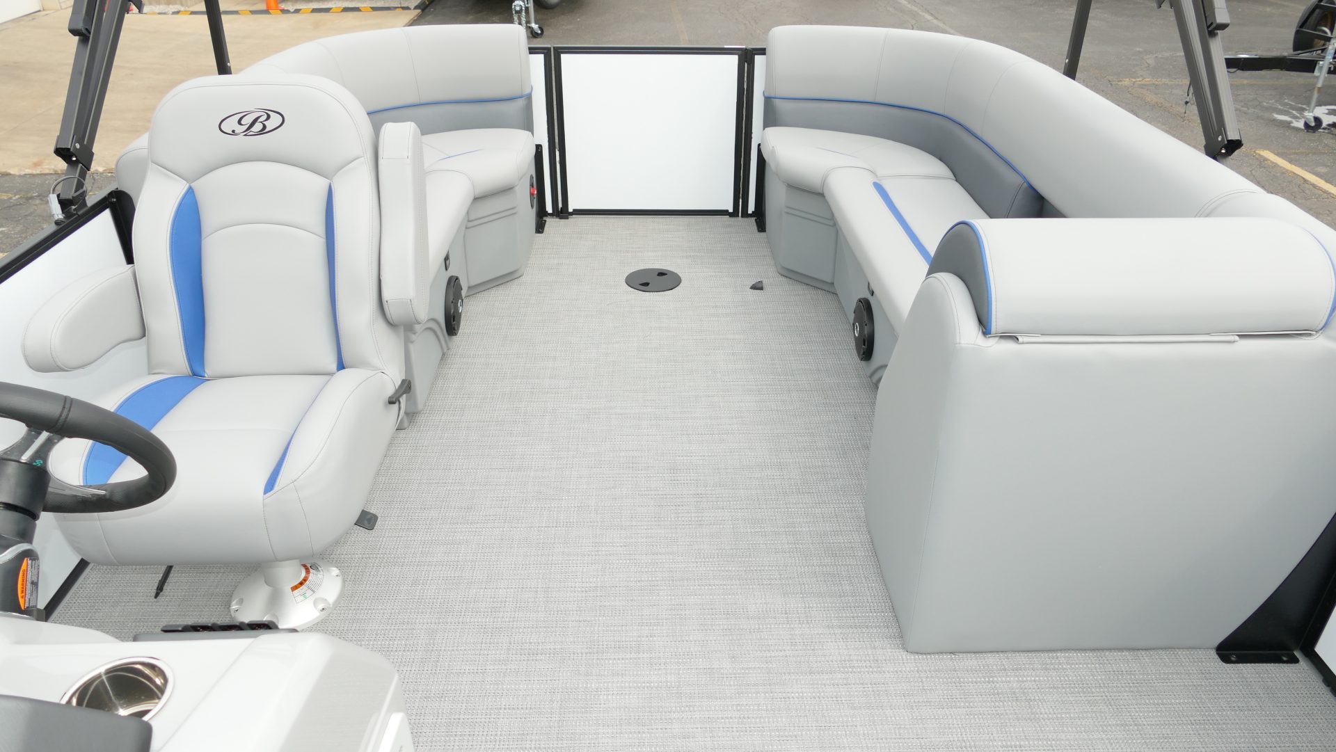 2025 Bentley Pontoons Bolt 223 - Image 20