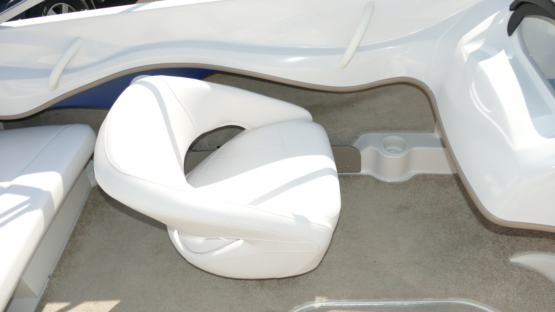 2011 Four Winns 190LE - Image 18