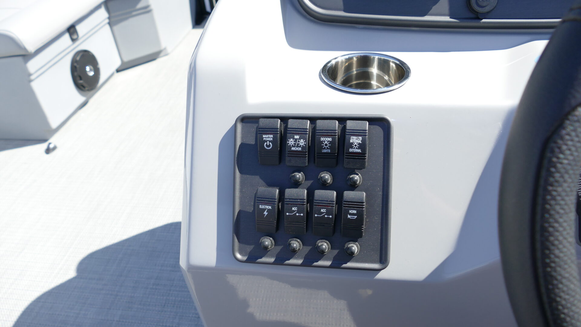 2025 Bentley Pontoons Bolt 203 - Image 14