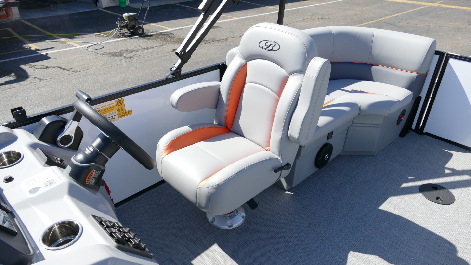 2025 Bentley Pontoons Bolt 203 - Image 17