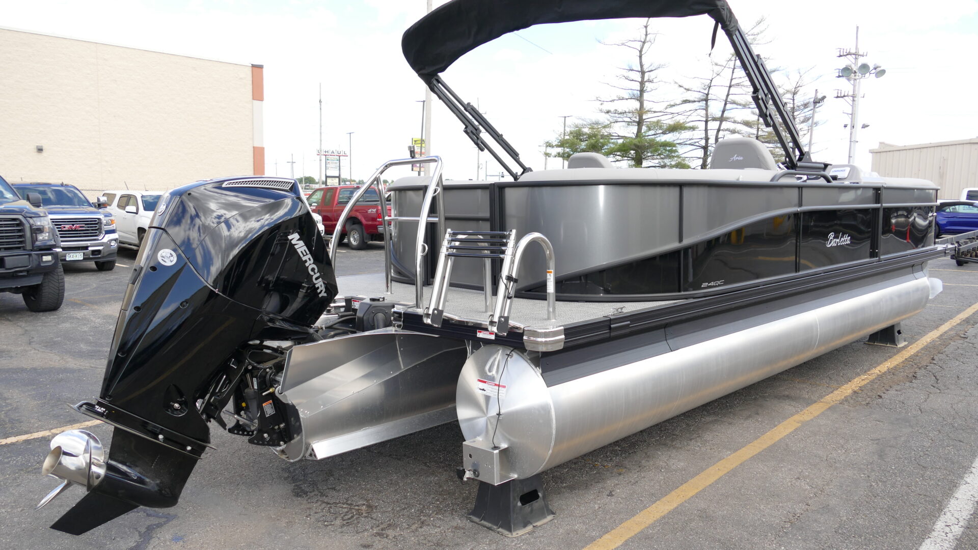 2025 Barletta Boats Aria A24QC - Image 9