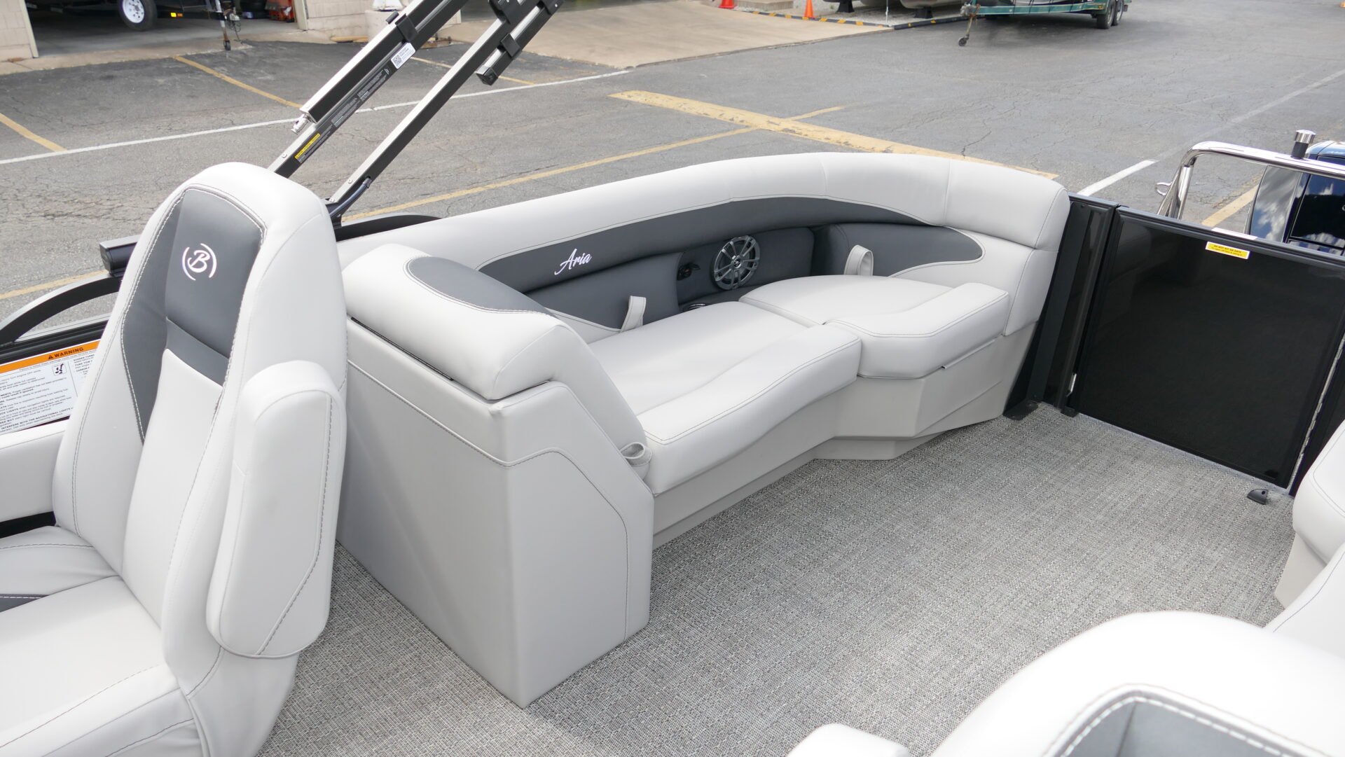 2025 Barletta Boats Aria A24QC - Image 25