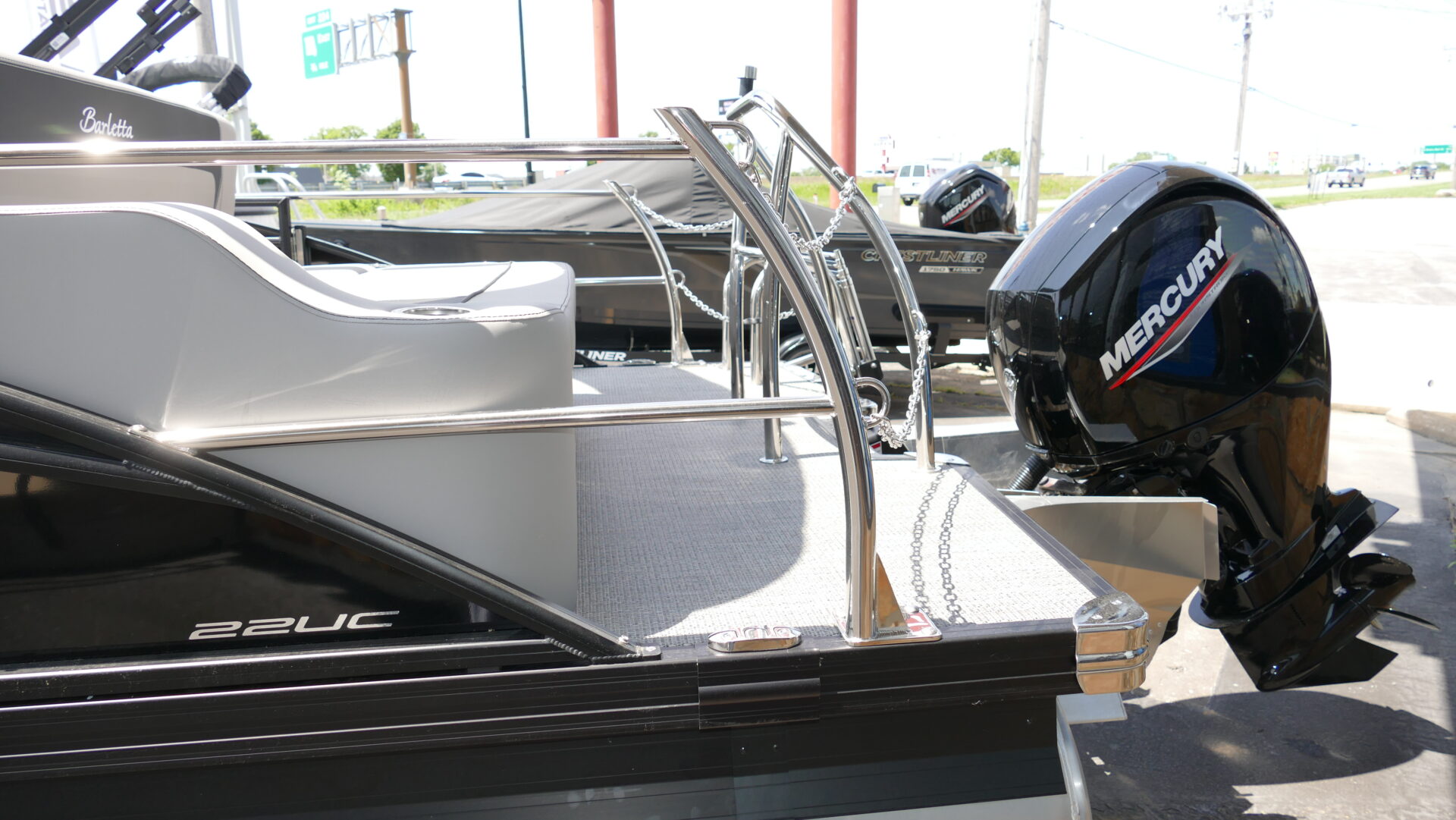 2025 Barletta Boats Aria A22UC - Image 9