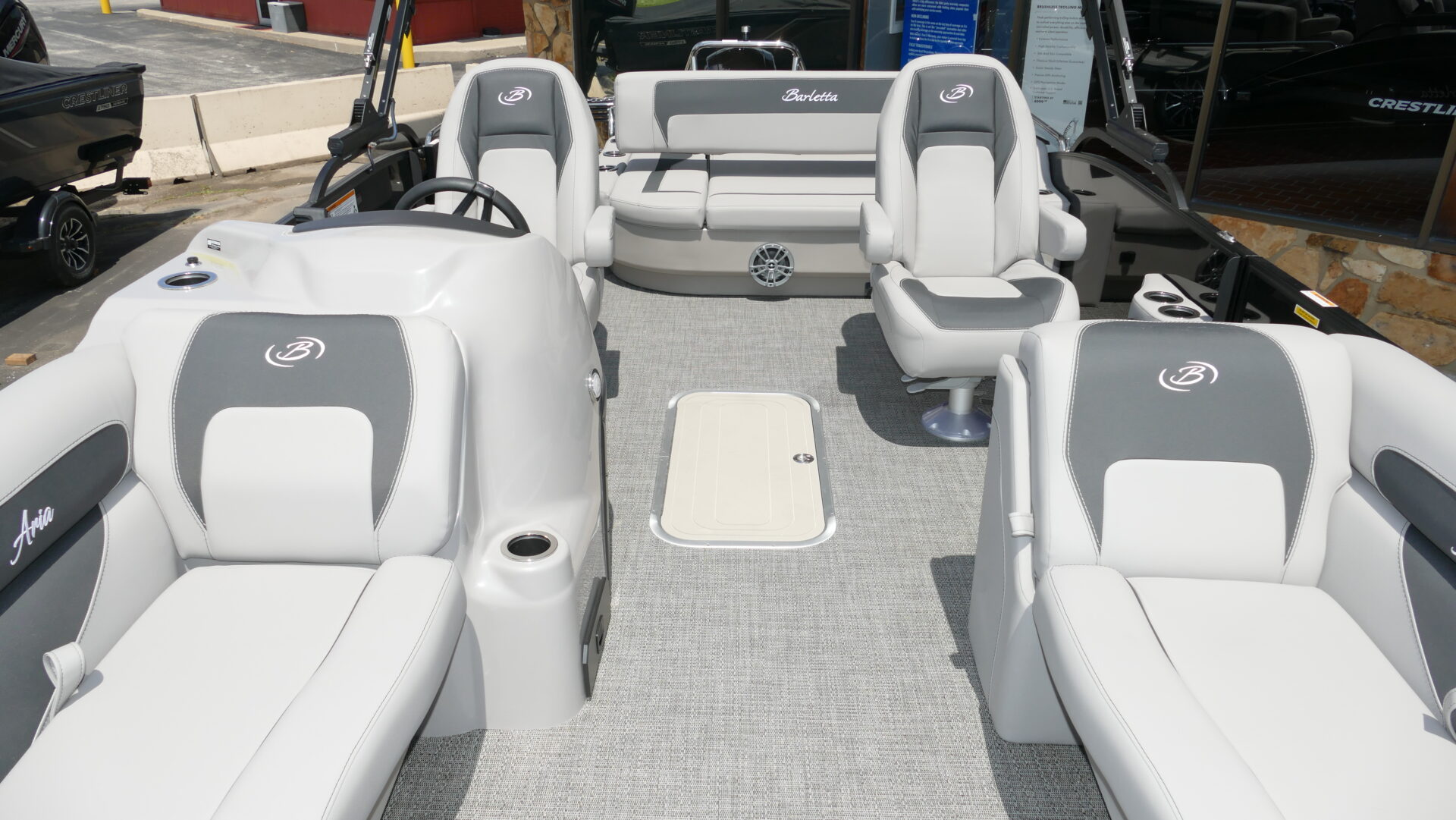 2025 Barletta Boats Aria A22UC - Image 11
