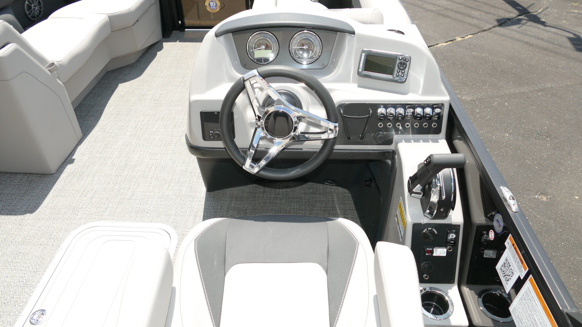 2025 Barletta Boats Aria A22UC - Image 12
