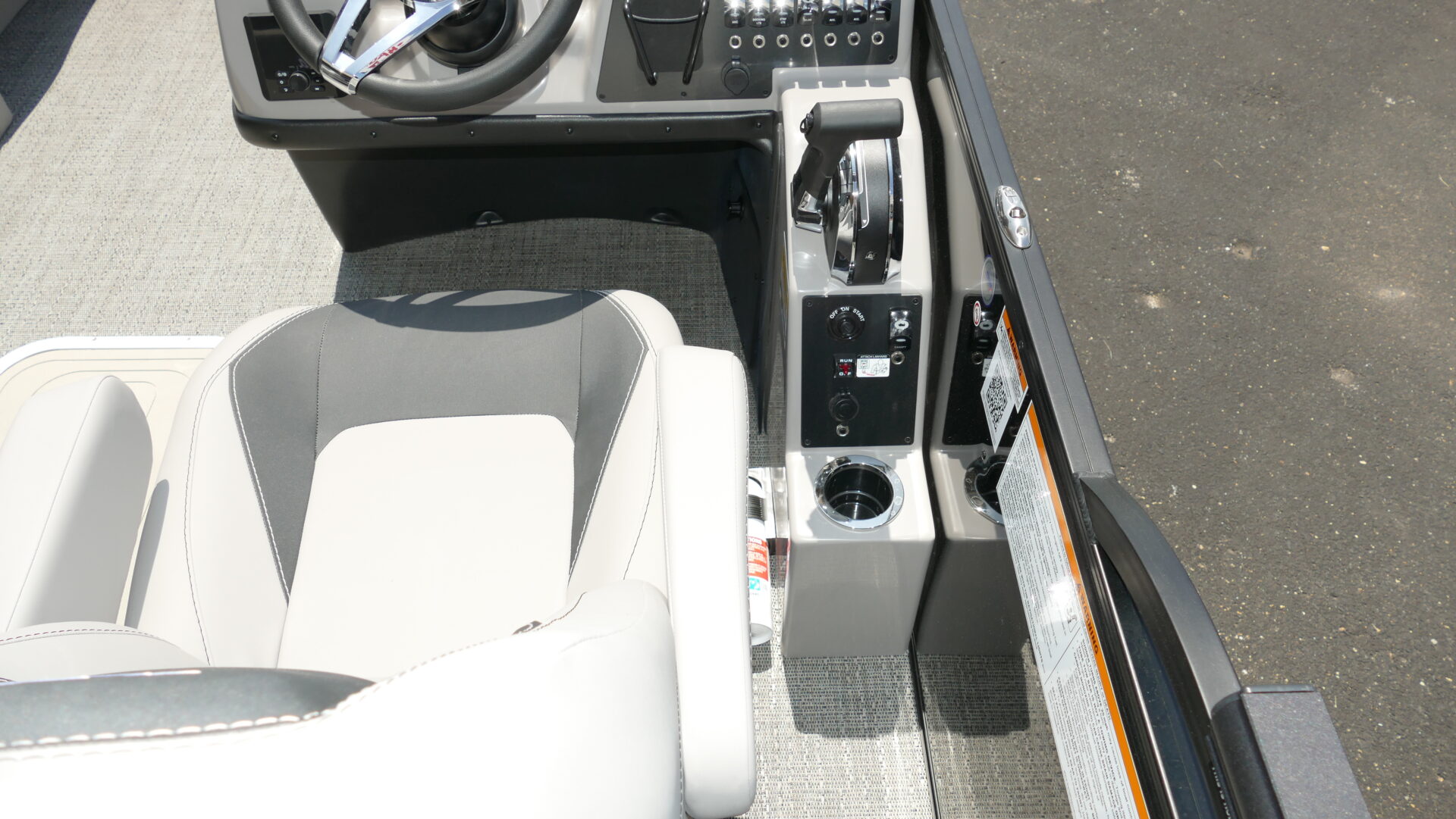 2025 Barletta Boats Aria A22UC - Image 17