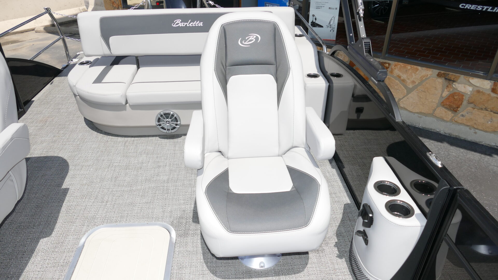 2025 Barletta Boats Aria A22UC - Image 21