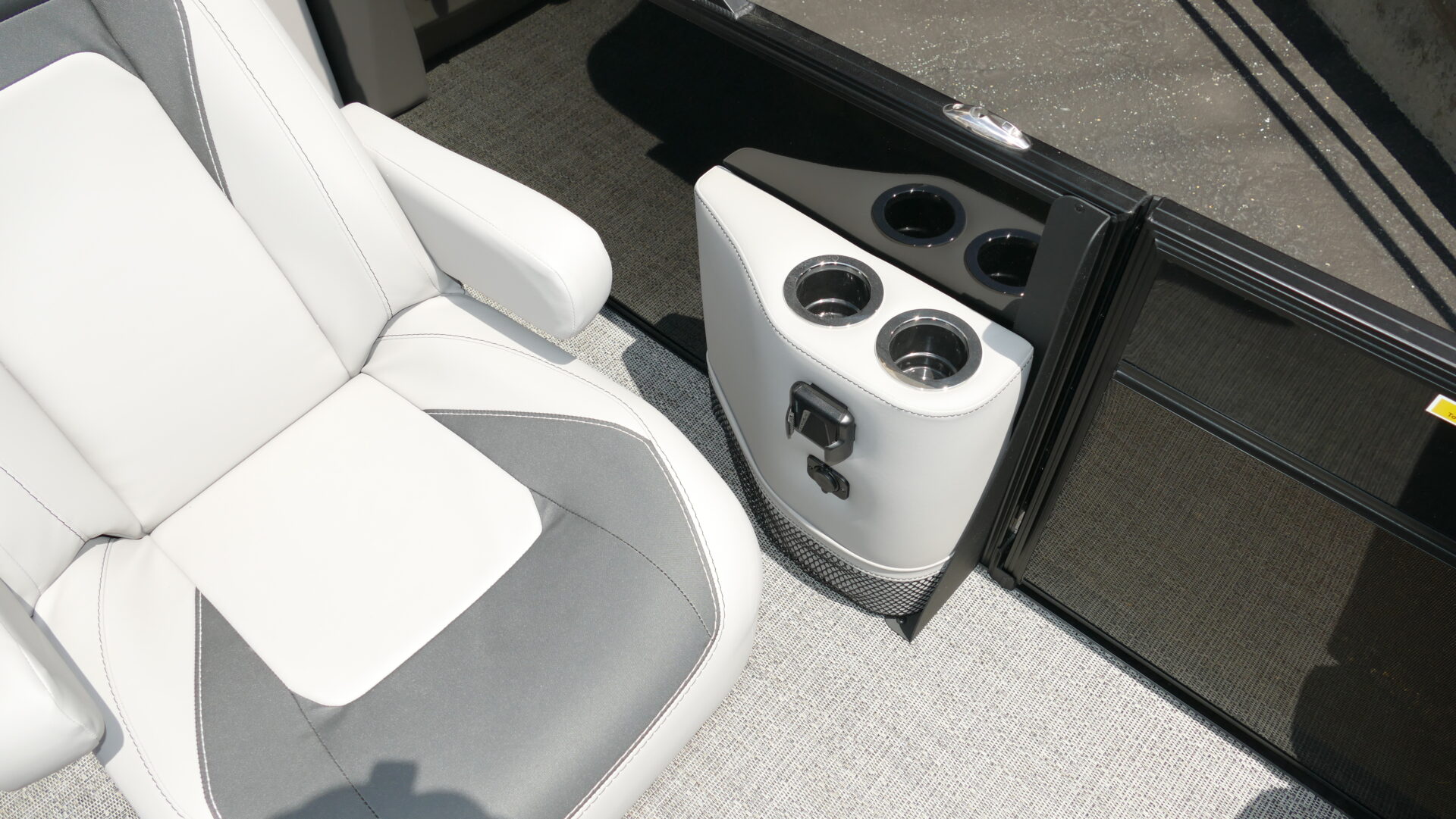 2025 Barletta Boats Aria A22UC - Image 22