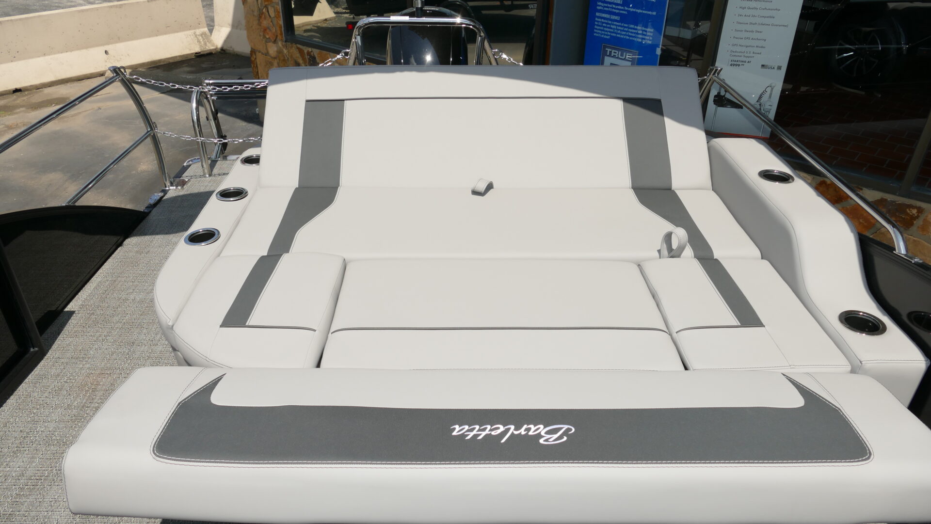 2025 Barletta Boats Aria A22UC - Image 26