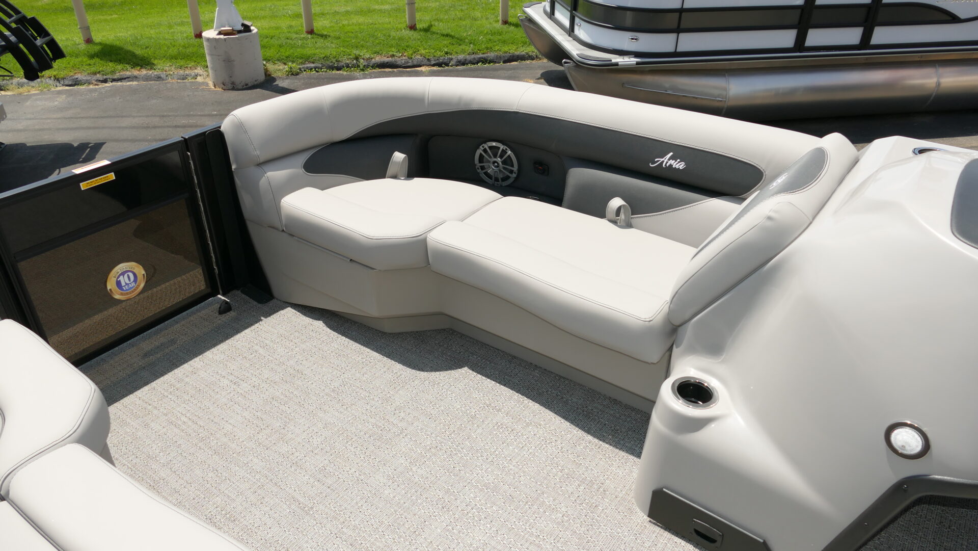 2025 Barletta Boats Aria A22UC - Image 35