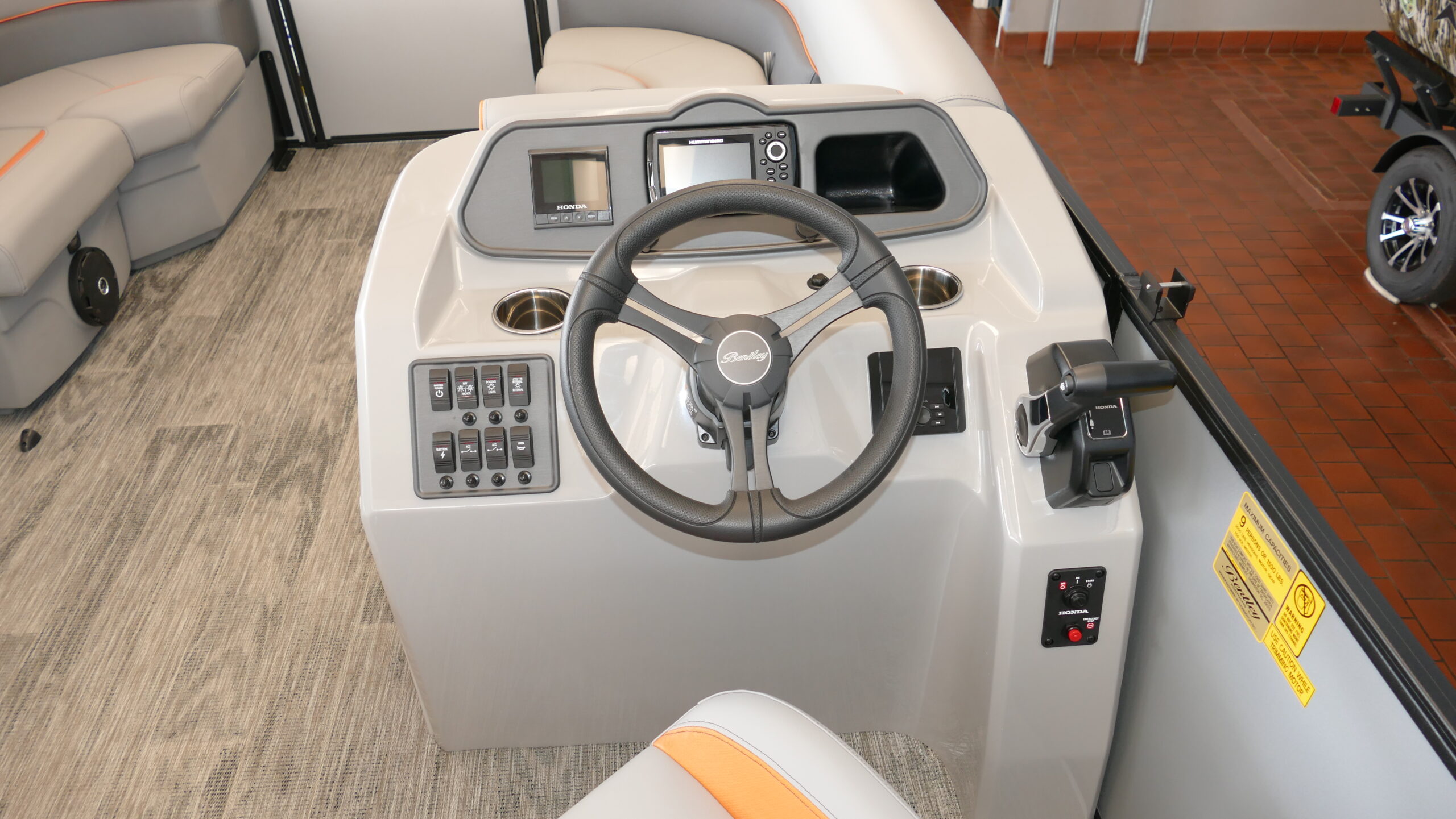 2026 Bentley Pontoons Bolt 203 - Image 8