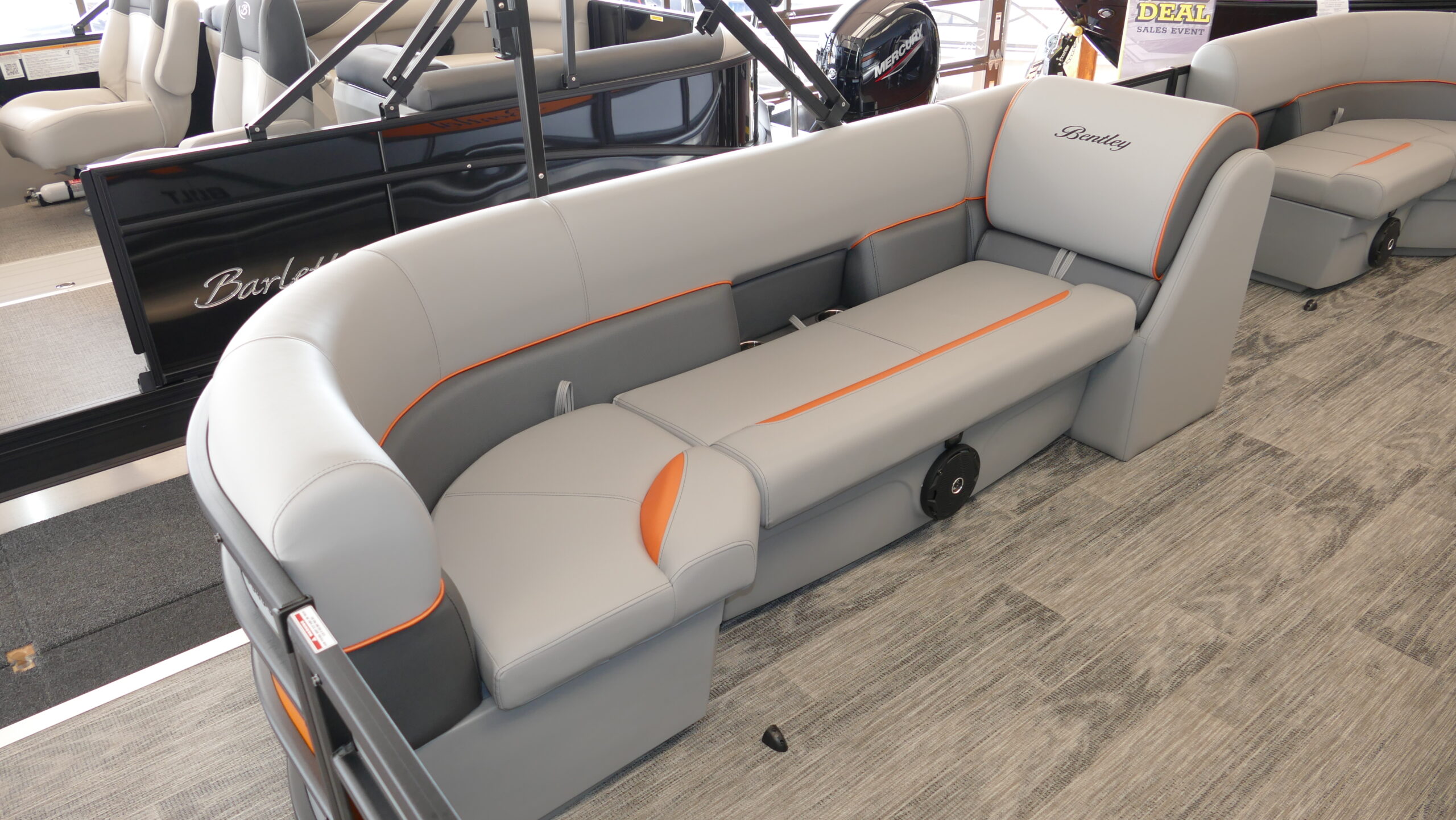 2026 Bentley Pontoons Bolt 203 - Image 16