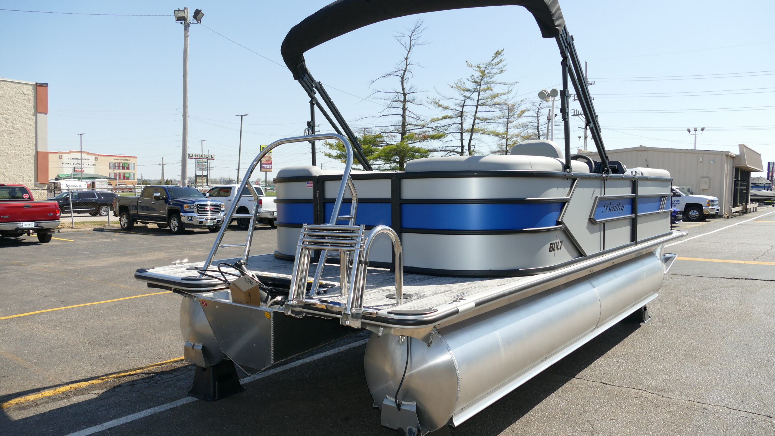 2026 Bentley Pontoons Bolt 203 - Image 9