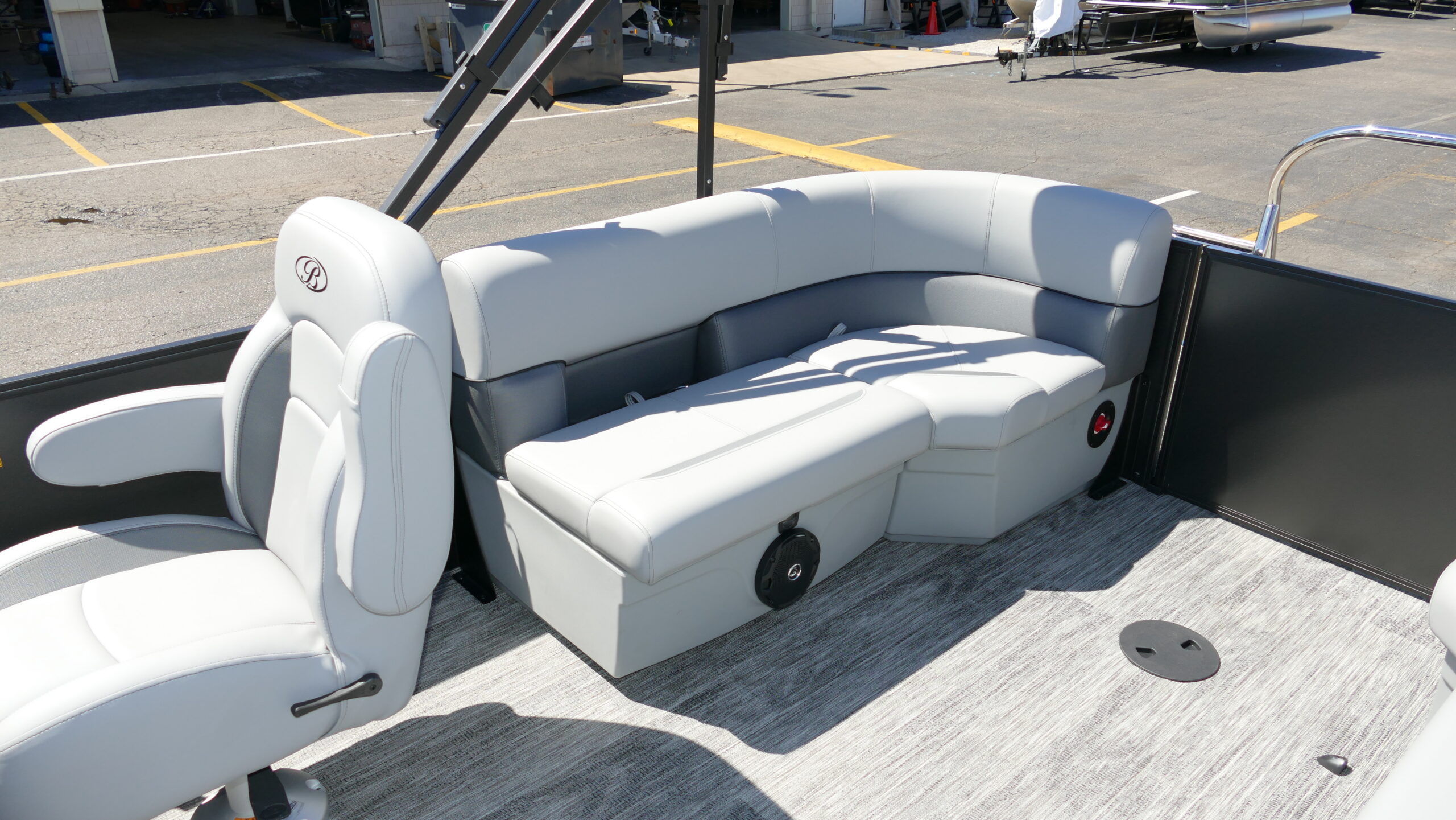 2026 Bentley Pontoons Bolt 223 - Image 20
