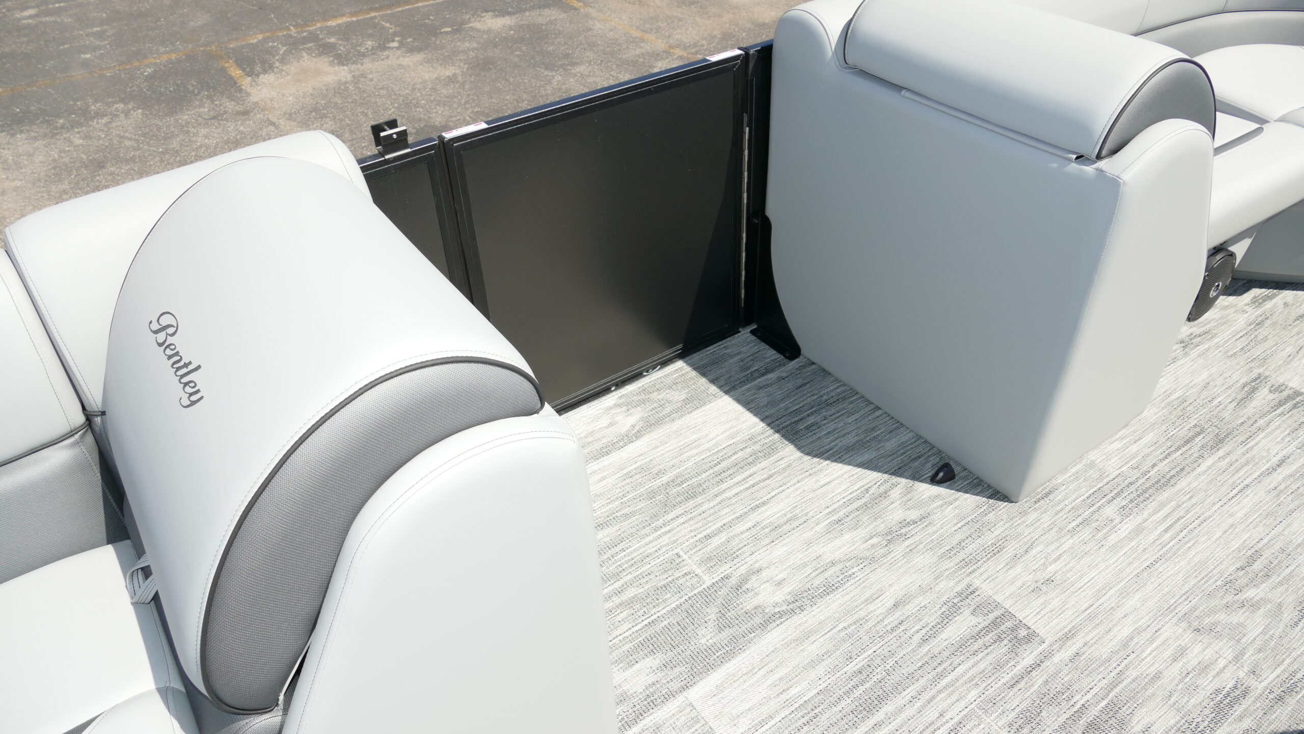 2026 Bentley Pontoons Bolt 223 - Image 28