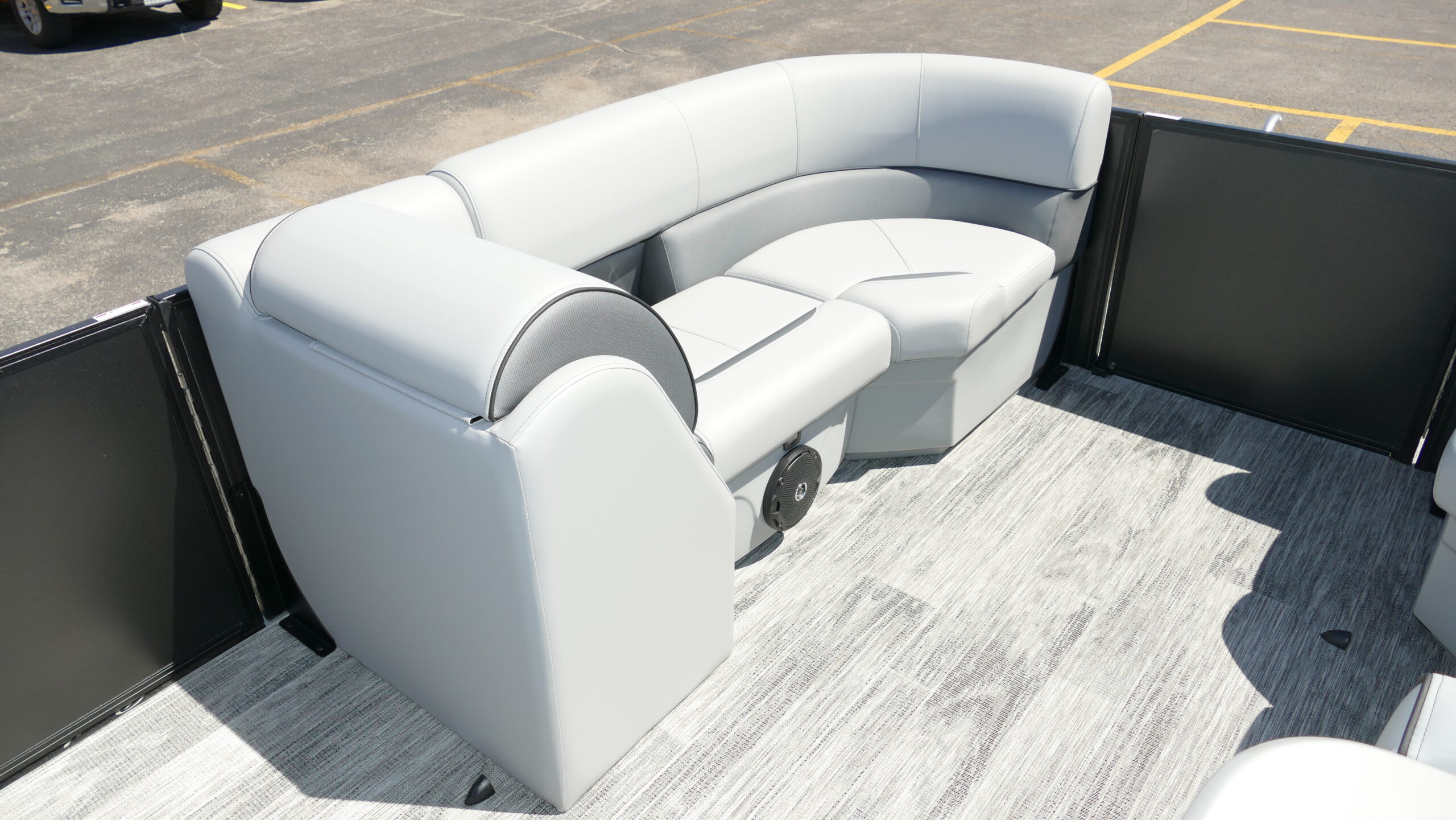 2026 Bentley Pontoons Bolt 223 - Image 29