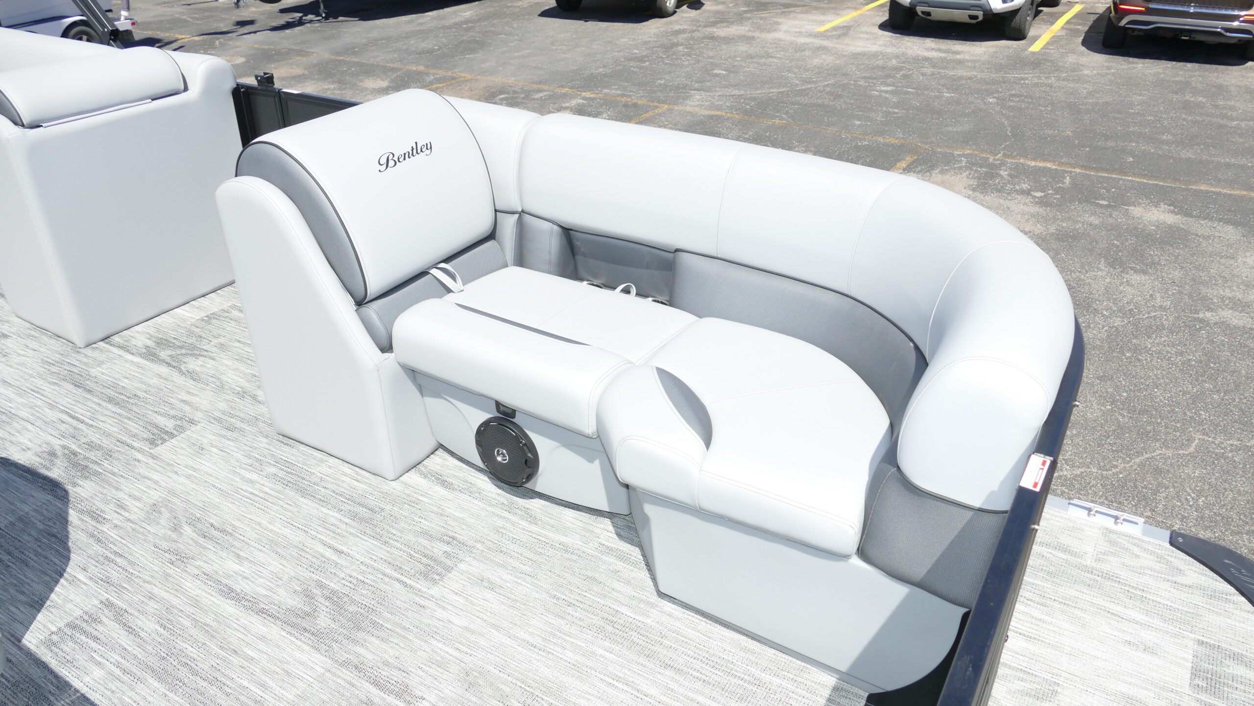 2026 Bentley Pontoons Bolt 223 - Image 30