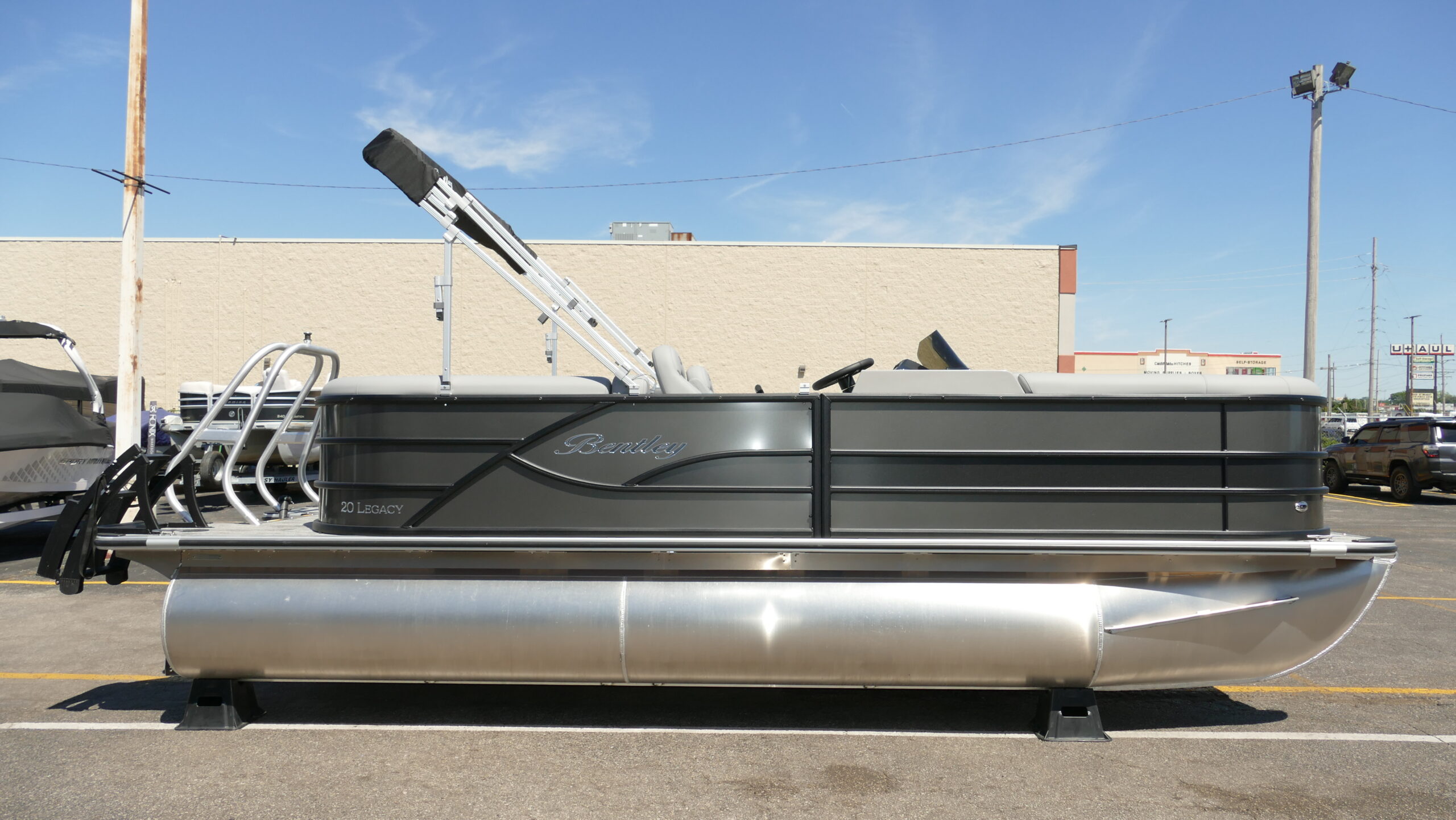 2026 Bentley Pontoons Legacy 200 Navigator