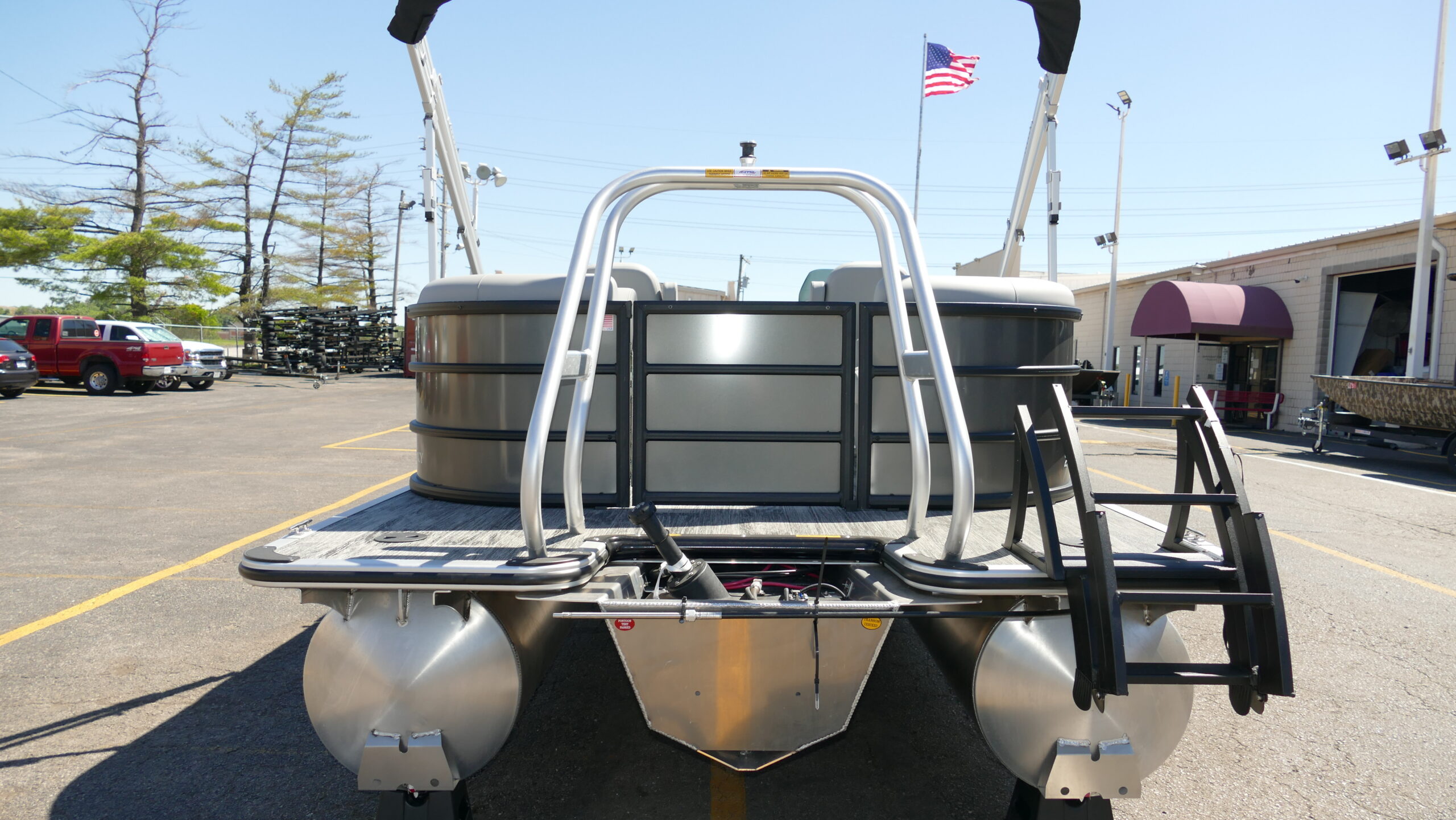 2026 Bentley Pontoons Legacy 200 Navigator - Image 8