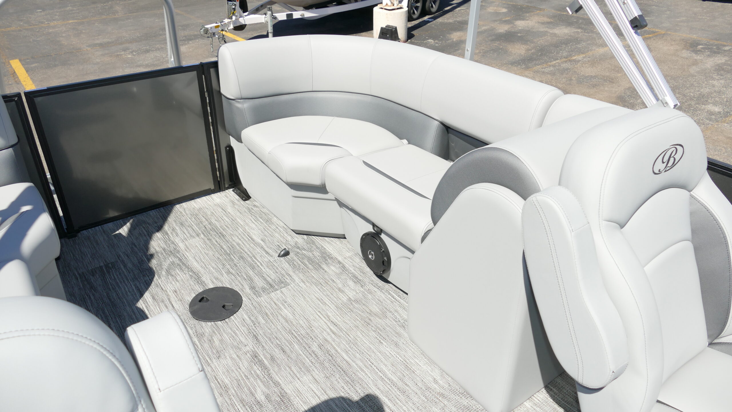 2026 Bentley Pontoons Legacy 200 Navigator - Image 22