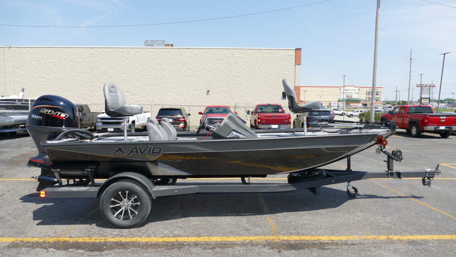 2026 Avid Boats 18 Vertex