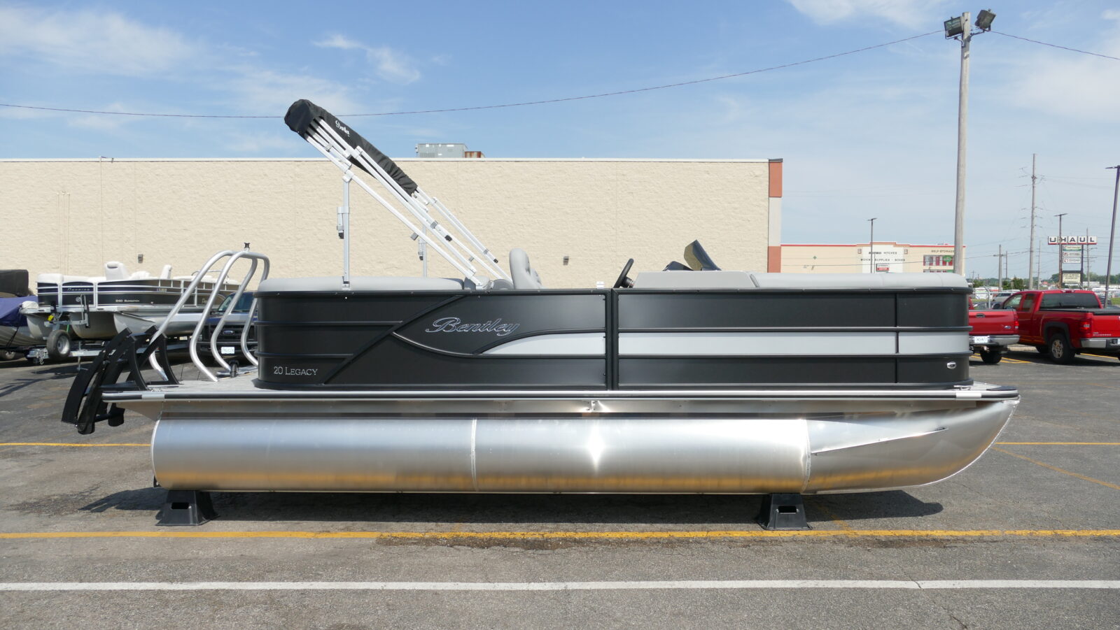2026 Bentley Pontoons Legacy 200 Navigator